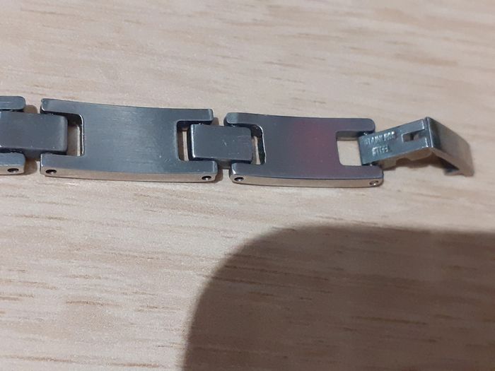 Bracelet homme en acier inoxydable et plaqué or - photo numéro 5