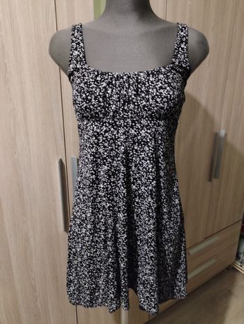 Robe femme à bretelles taille 34