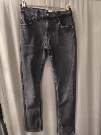 322422 jeans noir garçon S levis