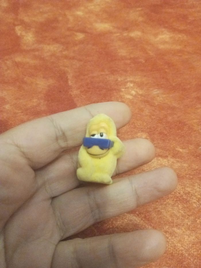 Lot de 8 figurines, Kinder, Piny pon et autres - photo numéro 10