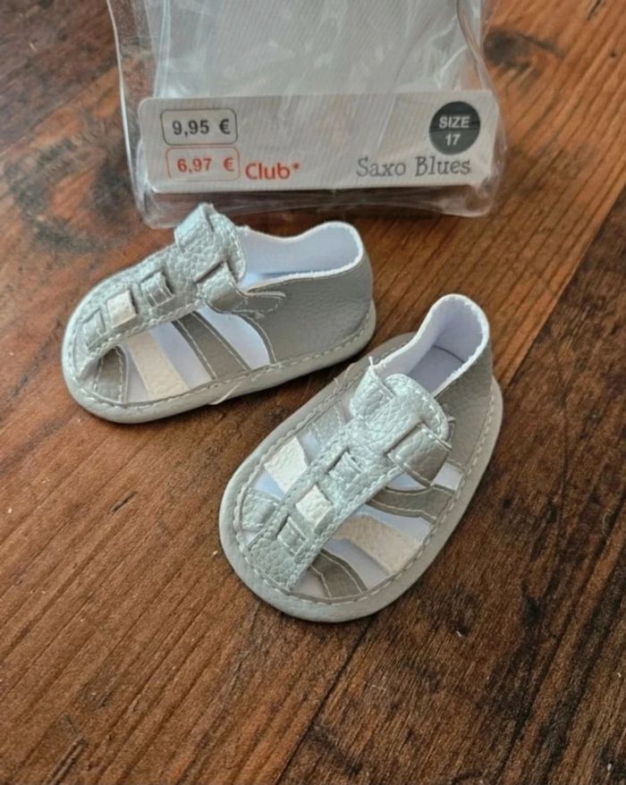 Sandalettes bébé 17
