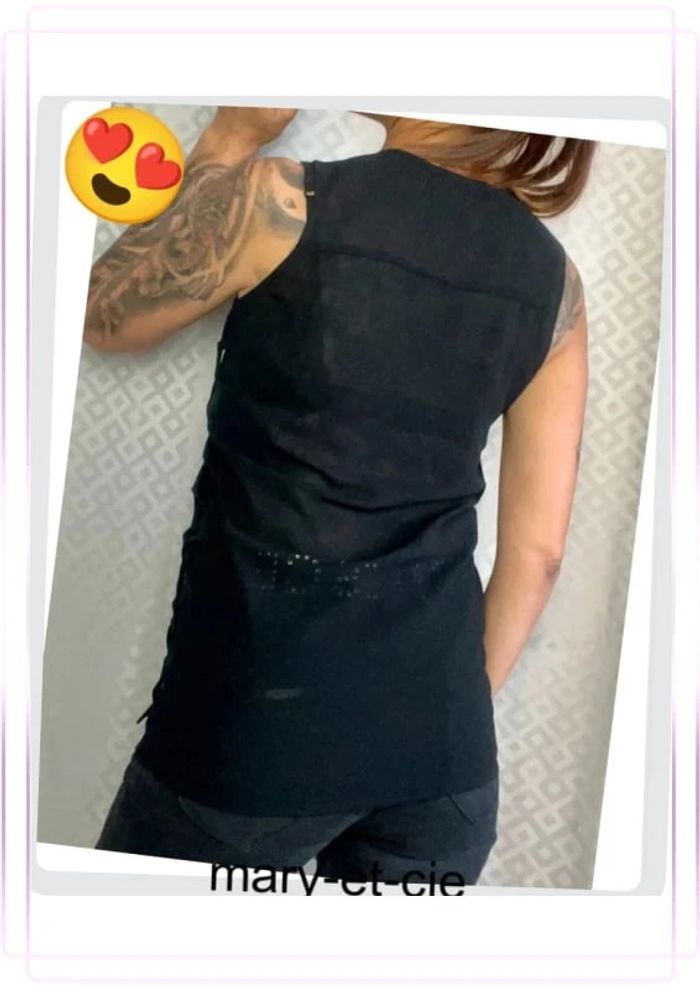 SOLDÉ - Haut sans manches leger semi transparent taille S - photo numéro 3