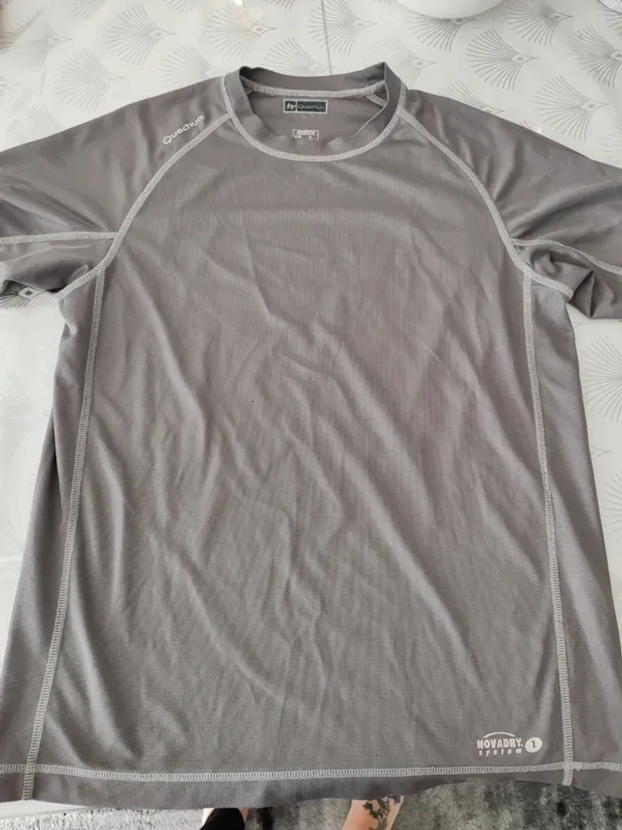 Lot 8 t shirt 14 ans - photo numéro 2