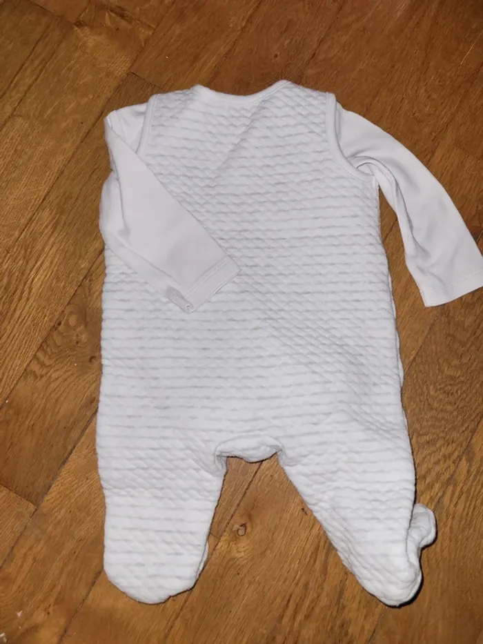 Tenue bébé mixte 0 mois - photo numéro 3