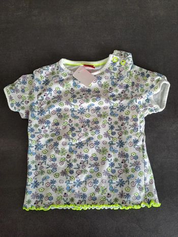 t-shirt fleurs fluo S.Oliver 12 mois