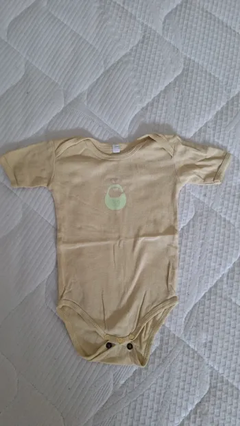Body 12 mois