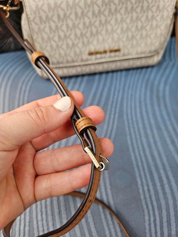Joli sac beige Michael kors - photo numéro 5