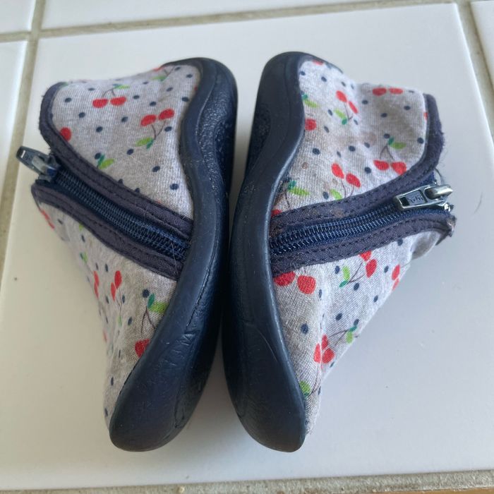 Chaussons motif cerise - photo numéro 4