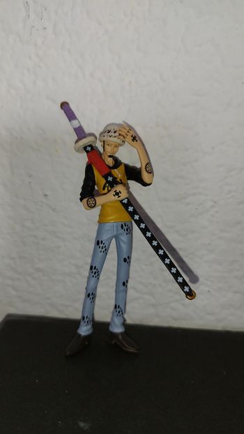 Figurine One Piece Mugiwara Hachette Trafalgar Law 67 ancien Figures rare