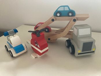 Lot legos duplo et camion en bois