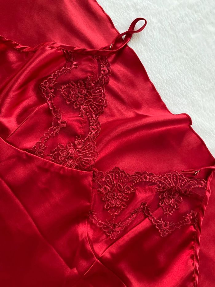 Nuisette rouge, taille XL - photo numéro 2
