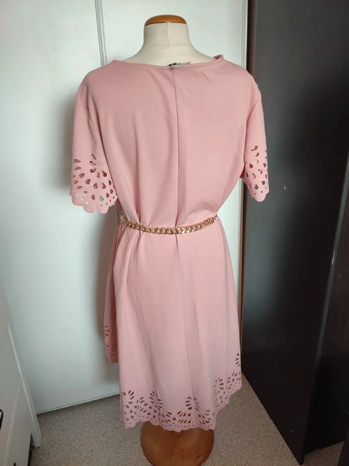 Robe droite - photo numéro 2