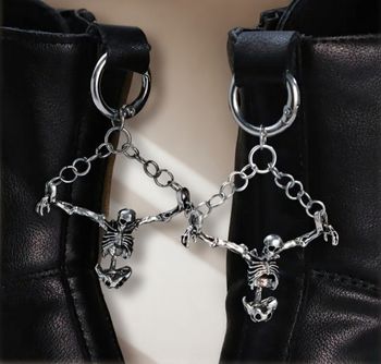 Décoration chaussures squelette