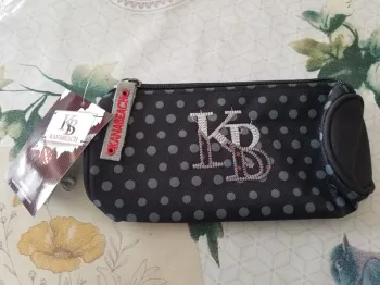 Trousse d école Kanabeach neuve.