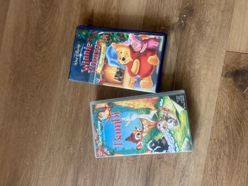 Cassettes VHS Bambi et Winnie Disney