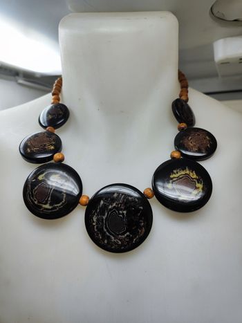 Collier tibétain ras-du-cou