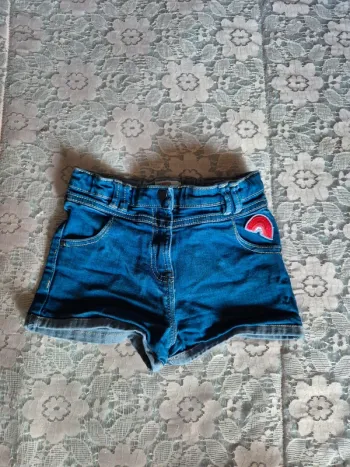 Short en jean T 6 ans