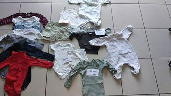 Lot petit bateau 16 pièces 1,3,6,12 mois