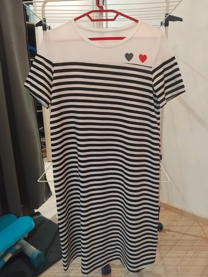 Chemise de nuit mi longue