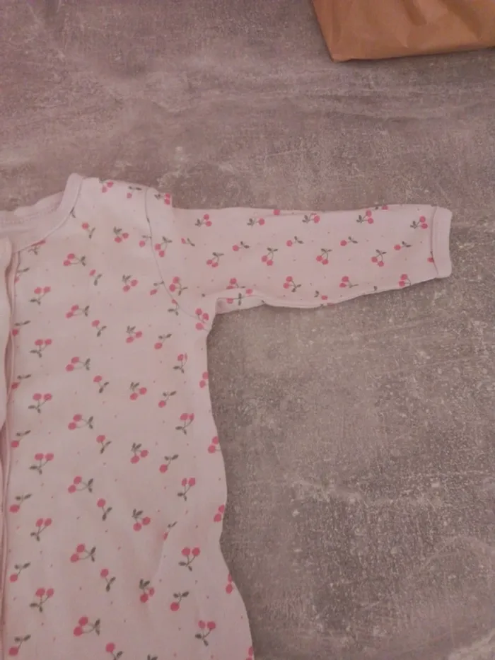 Pyjama grenouillère mi-saison ouverture sur le devant bébé fille 6 mois - photo numéro 5