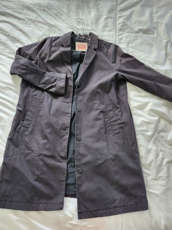 Trench Levi's