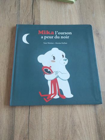 Livre : Mika l'ourson a peur du noir