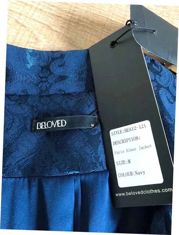 Veste jacquard bleue marine neuve avec rivets Beloved taille M (taille petit) - photo numéro 19