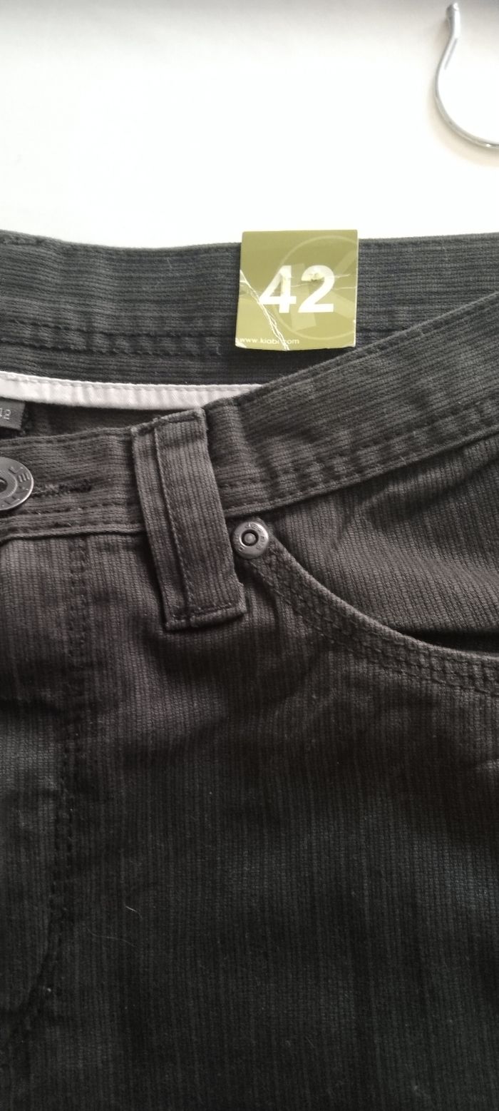 Vend pantalon homme noir. - photo numéro 6