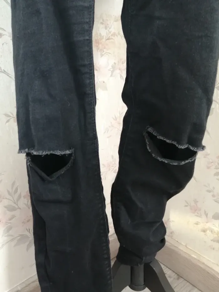 Jeans skinny noir troué aux genoux / fb sister / (XL) - photo numéro 4
