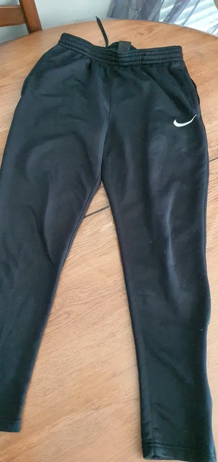 Jogging Nike epais M