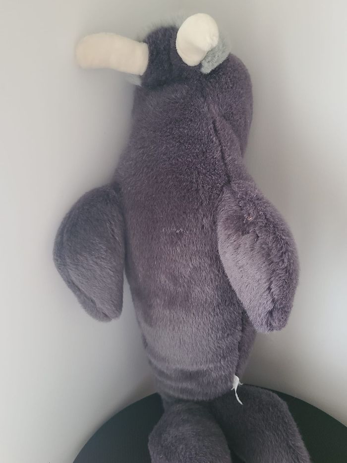 Peluche réaliste en forme de morse - photo numéro 4