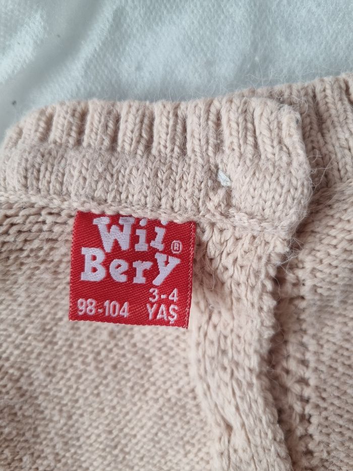 Pull fille Hello Kitty 3-4ans - photo numéro 8