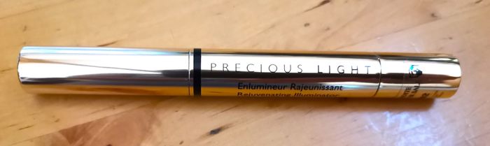 Precious Light "Guerlain" - photo numéro 4