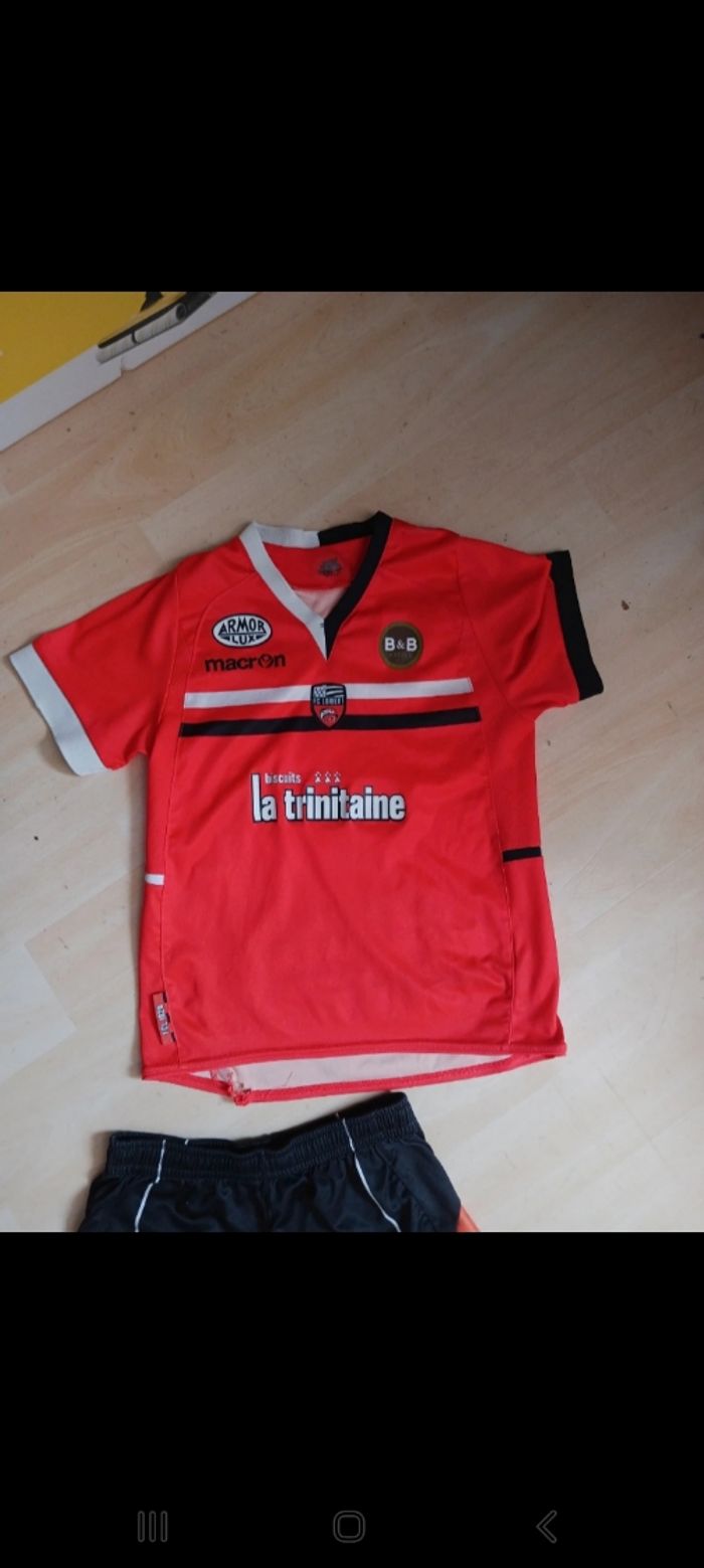 Ensemble foot FC LORIENT - photo numéro 2