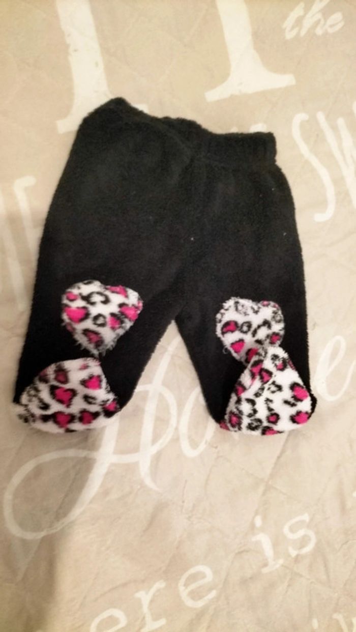 3 pantalons 1 mois - photo numéro 4
