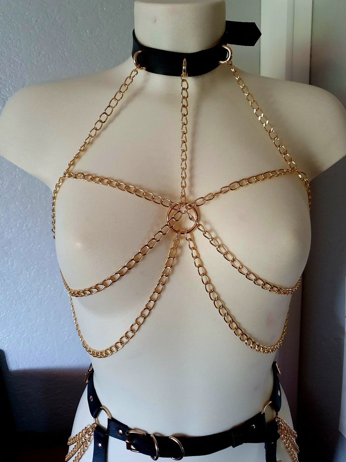 Lot ceintures noir et chainette dorées festival bondage bdsm costume - photo numéro 4