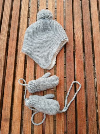 Bonnet et moufles