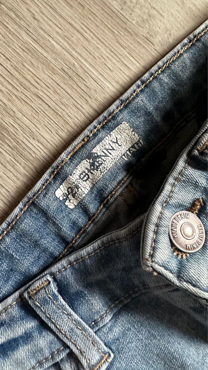Jean skinny troué - photo numéro 5