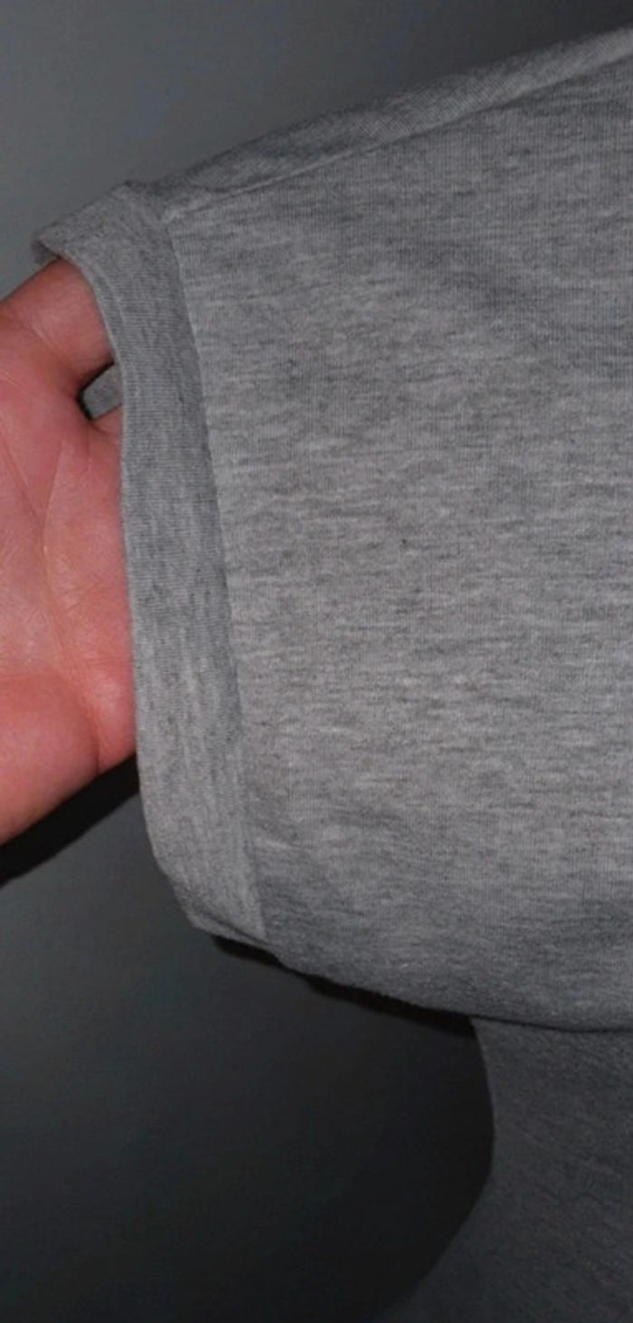 Tee-shirt long L/XL le roi lion - photo numéro 4