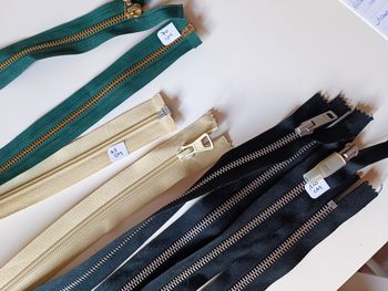 Lot 4 zip séparables neufs belle qualité