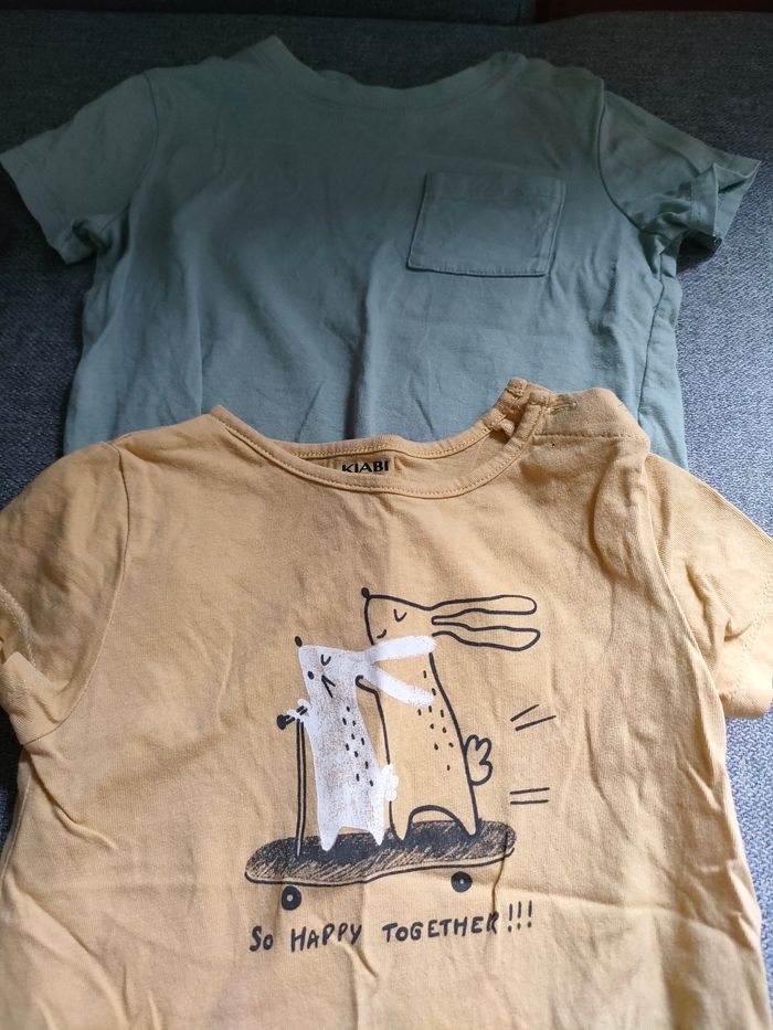 Lot 2 tre shirts garçon/mixte Kiabi 18 24 mois - photo numéro 3