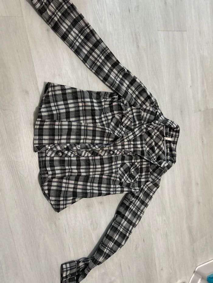 Chemise à pression