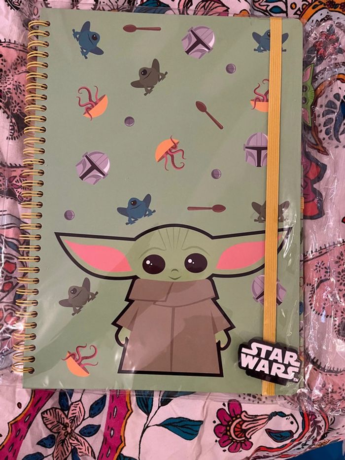 Cahier grogu / yoda neuf - photo numéro 2