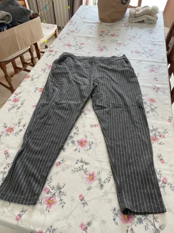 Pantalons 48