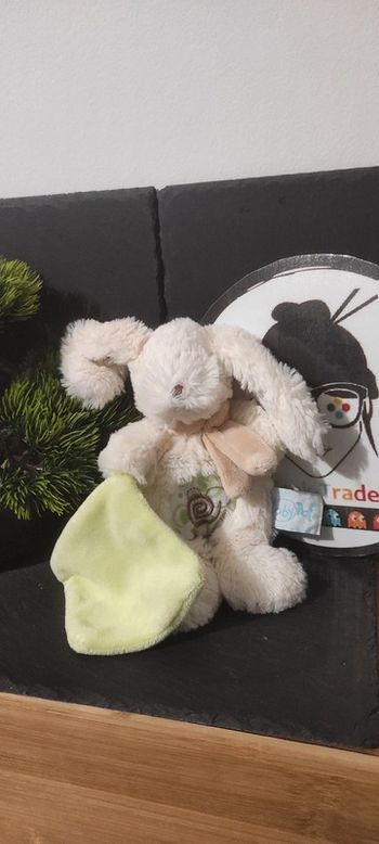 Doudou Lapin blanc Mouchoir Vert Baby Nat bn799 écharpe beige Marron Fourrure