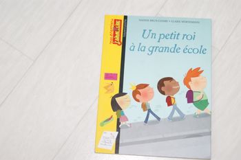 Un petit roi à la grande école
