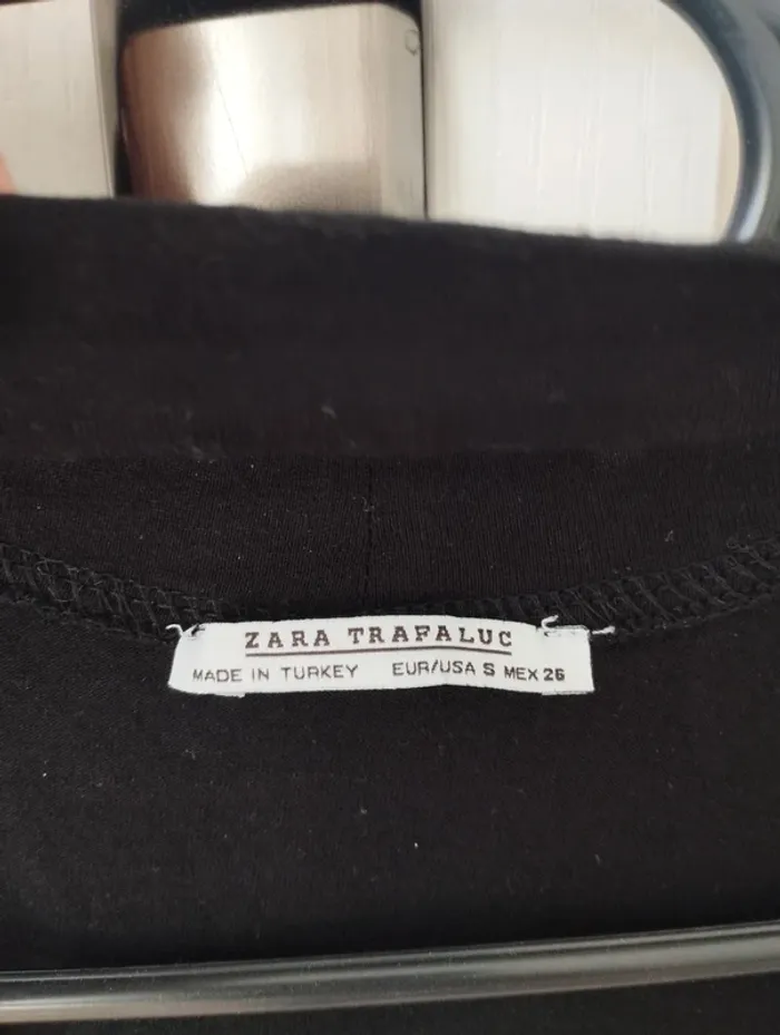 Tee shirt avec décolleté au col Zara S - photo numéro 5