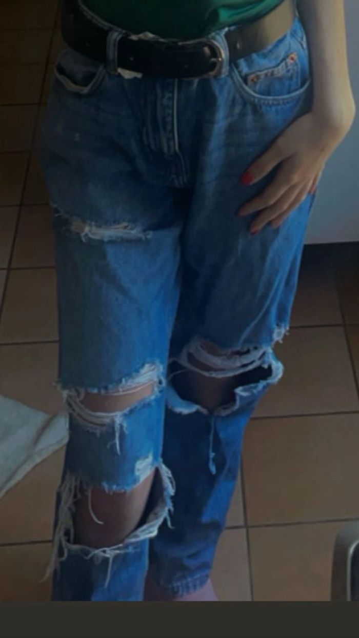 Pantalon trouée mom - photo numéro 6