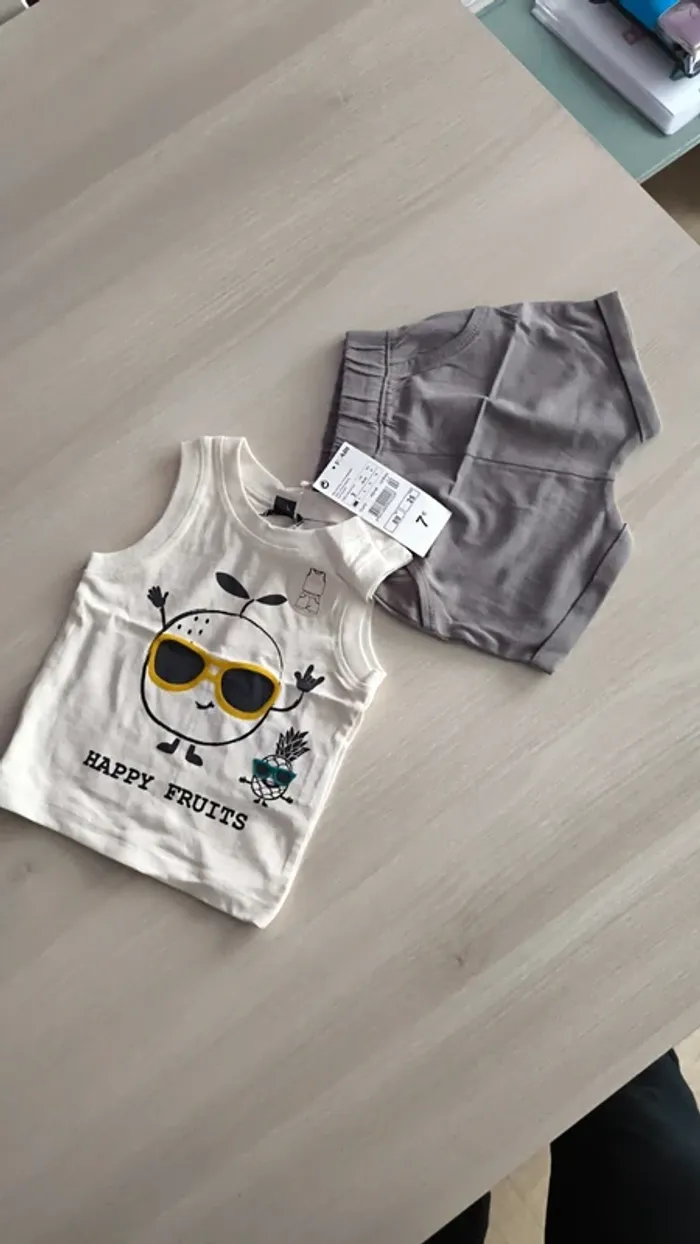 Encemble taille 3 mois Kiabi neuf
