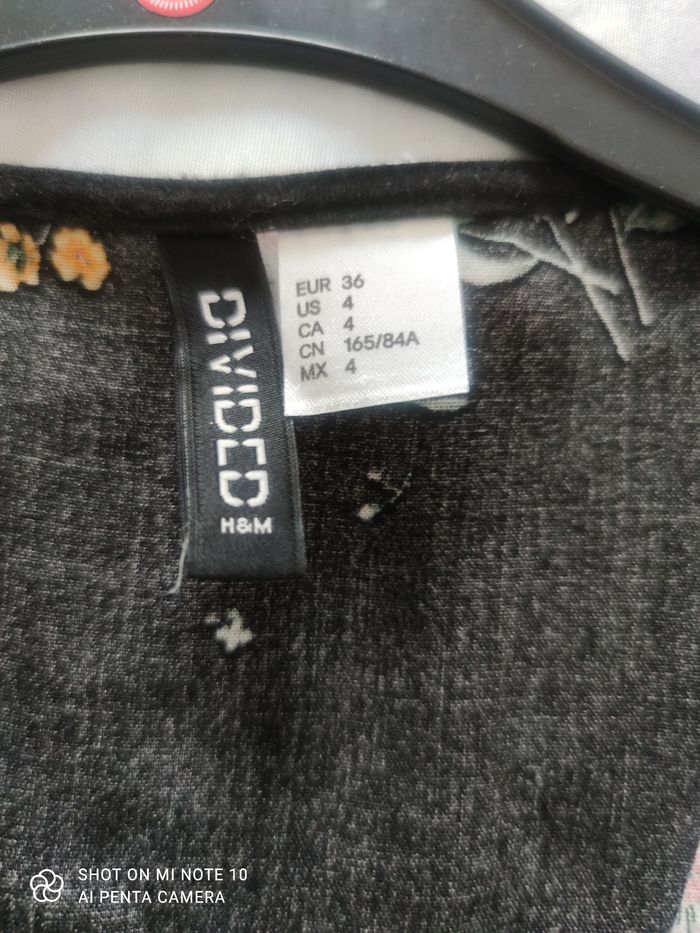 Jolie petite robe cache coeur taille 36 - photo numéro 3